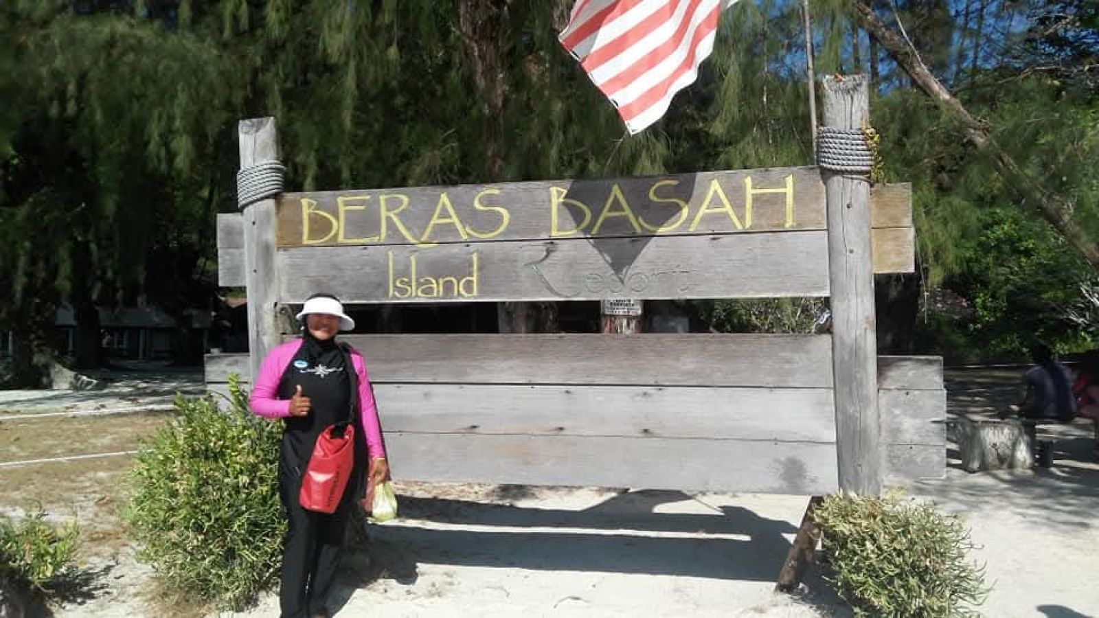 Island Hopping – Sharing